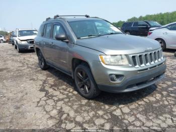  Salvage Jeep Compass