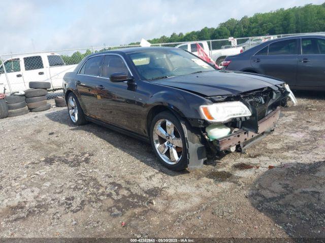  Salvage Chrysler 300