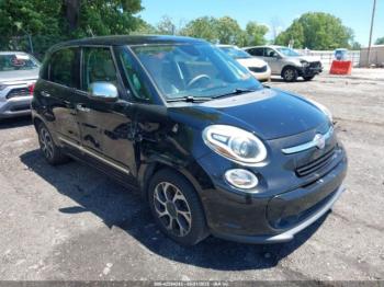  Salvage FIAT 500L