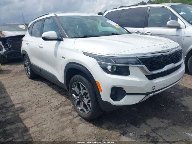  Salvage Kia Seltos