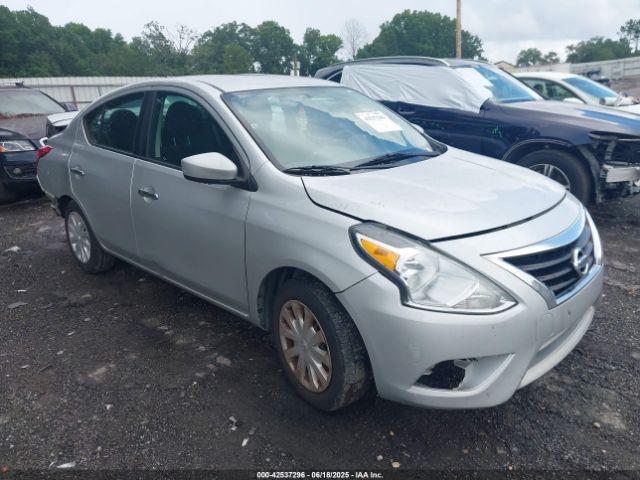  Salvage Nissan Versa