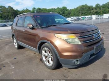  Salvage Ford Explorer