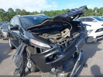  Salvage Jeep Cherokee