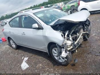  Salvage Nissan Versa