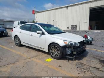  Salvage Kia Cadenza