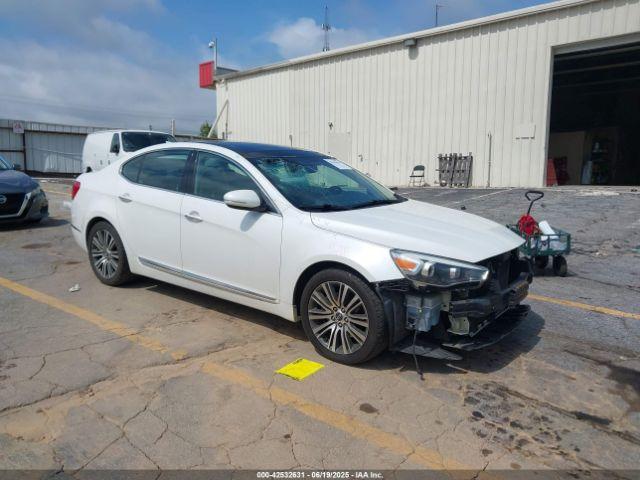  Salvage Kia Cadenza