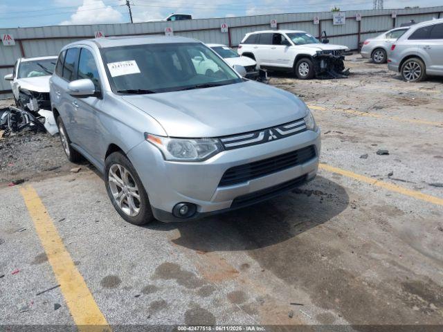  Salvage Mitsubishi Outlander