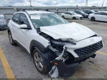  Salvage Hyundai KONA