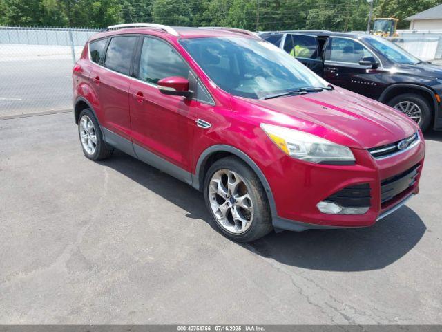  Salvage Ford Escape