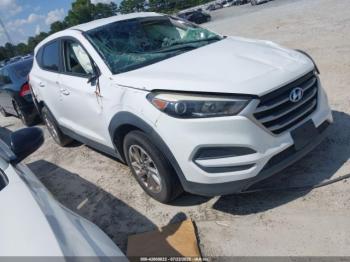  Salvage Hyundai TUCSON