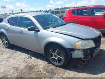  Salvage Dodge Avenger
