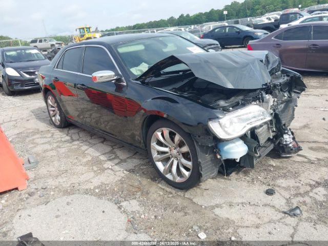  Salvage Chrysler 300