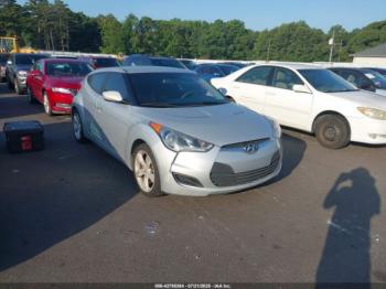  Salvage Hyundai VELOSTER
