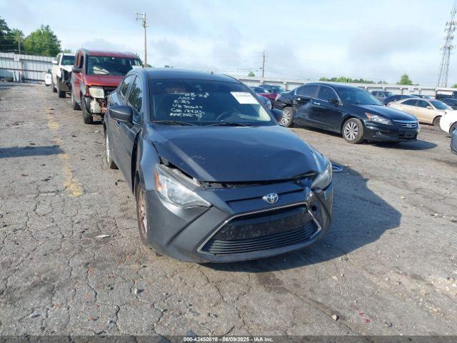  Salvage Toyota Yaris