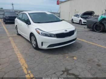  Salvage Kia Forte