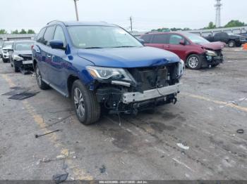  Salvage Nissan Pathfinder