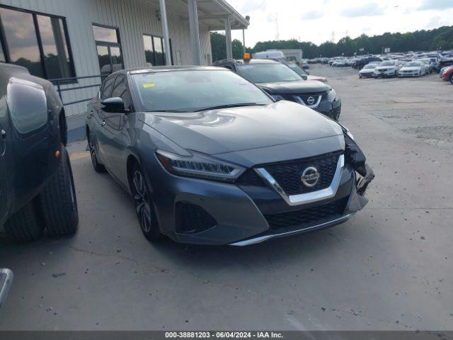  Salvage Nissan Maxima