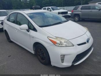  Salvage Toyota Prius