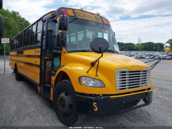 Salvage Freightliner Chassis