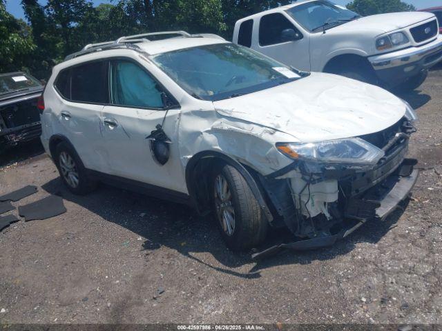  Salvage Nissan Rogue