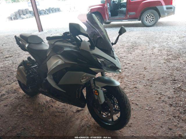  Salvage Kawasaki Zx1000