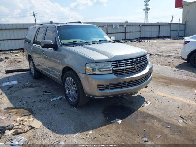  Salvage Lincoln Navigator