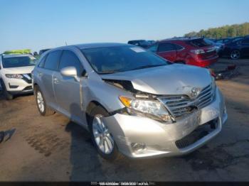  Salvage Toyota Venza
