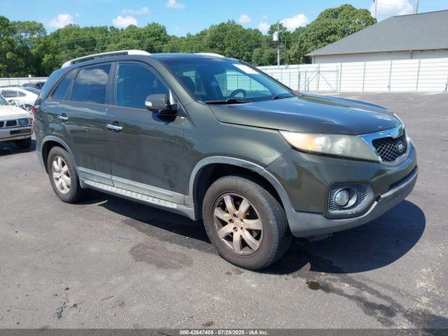  Salvage Kia Sorento
