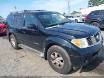  Salvage Nissan Pathfinder