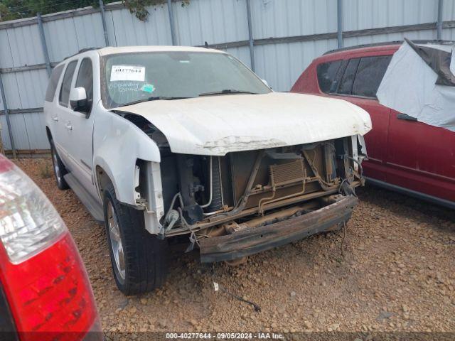  Salvage Chevrolet Suburban 1500