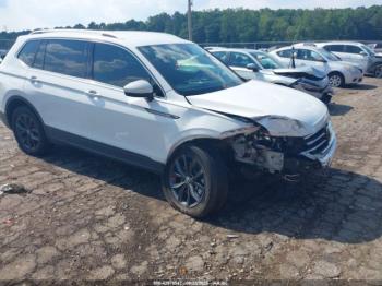  Salvage Volkswagen Tiguan