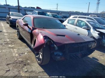  Salvage Dodge Challenger