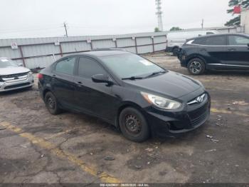  Salvage Hyundai ACCENT