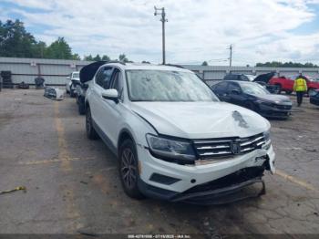  Salvage Volkswagen Tiguan