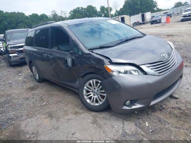  Salvage Toyota Sienna
