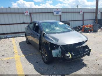  Salvage Nissan Versa