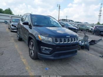  Salvage Jeep Compass
