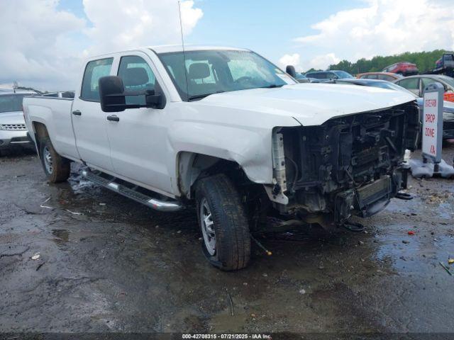  Salvage Chevrolet Silverado 2500