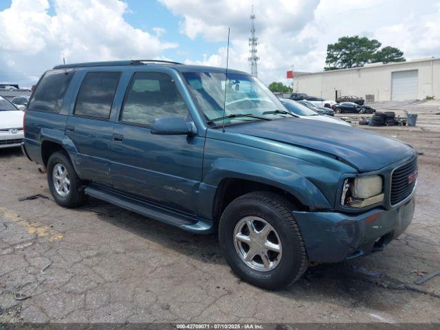  Salvage GMC Yukon