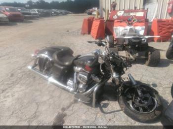  Salvage Harley-Davidson Flht