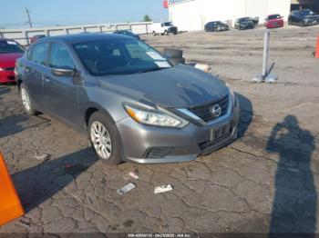  Salvage Nissan Altima