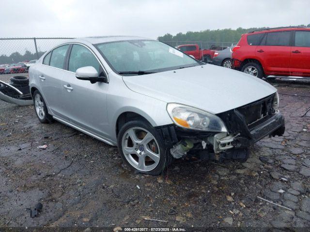  Salvage Volvo S60