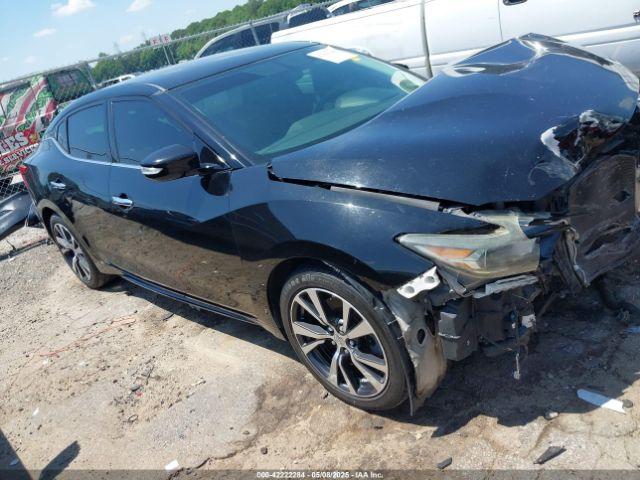  Salvage Nissan Maxima