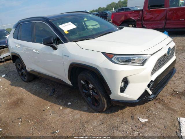  Salvage Toyota RAV4