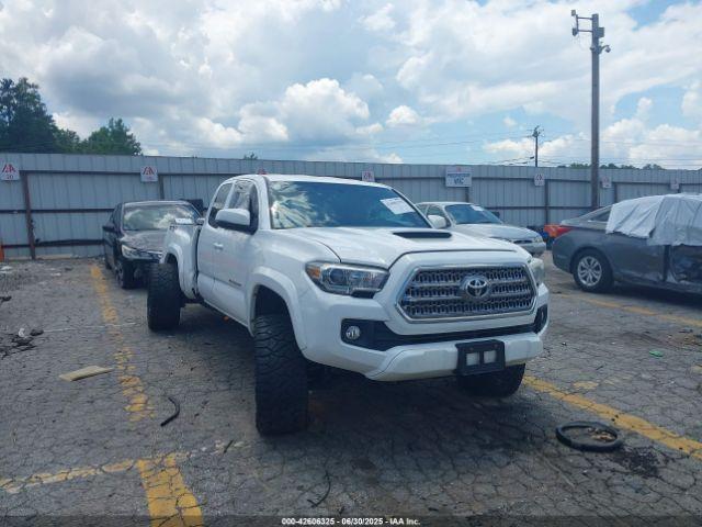  Salvage Toyota Tacoma