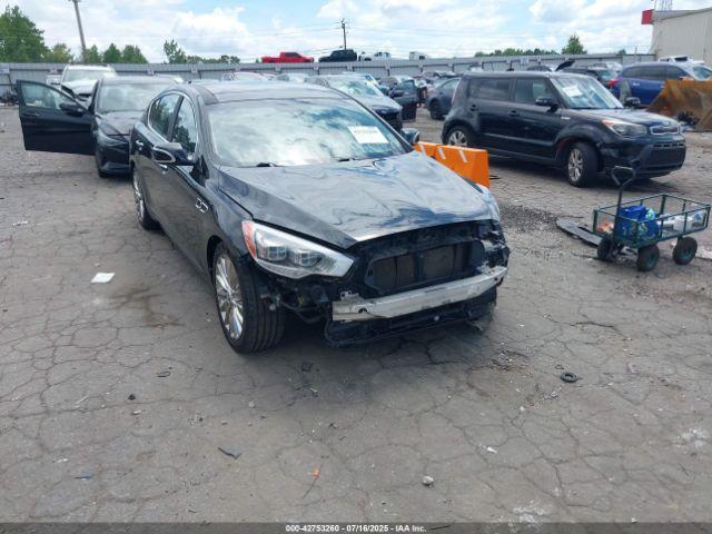  Salvage Kia K900