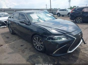  Salvage Lexus Es