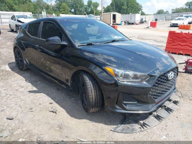  Salvage Hyundai VELOSTER