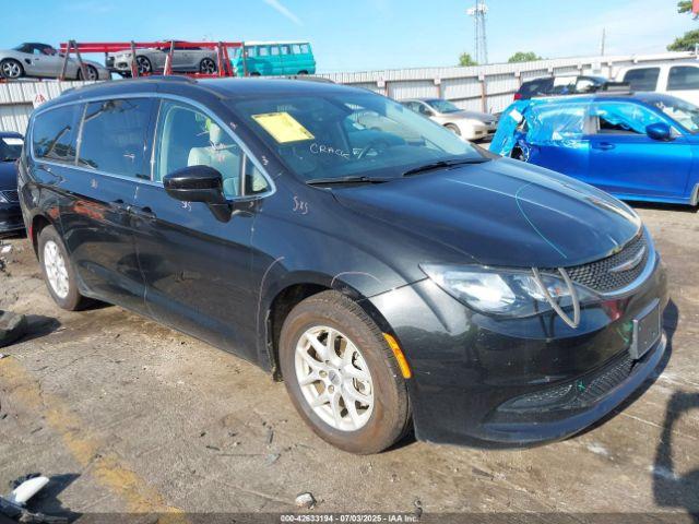  Salvage Chrysler Voyager