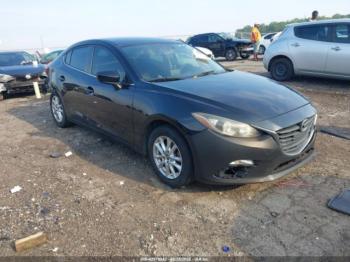  Salvage Mazda Mazda3